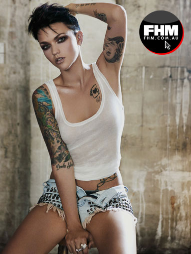 Lesbian-Ruby-Rose-looks-sexy-new-issue-FHM