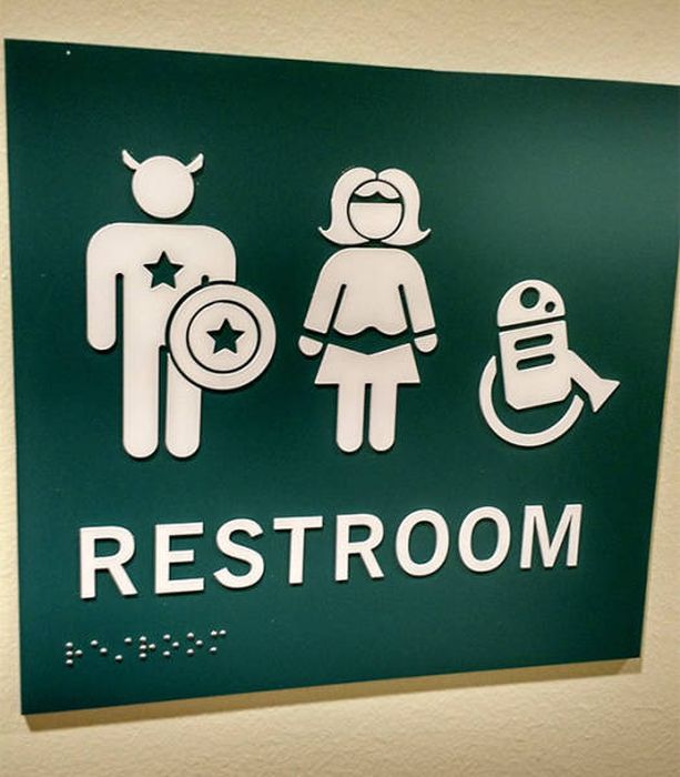 creative_toilet_signs_24